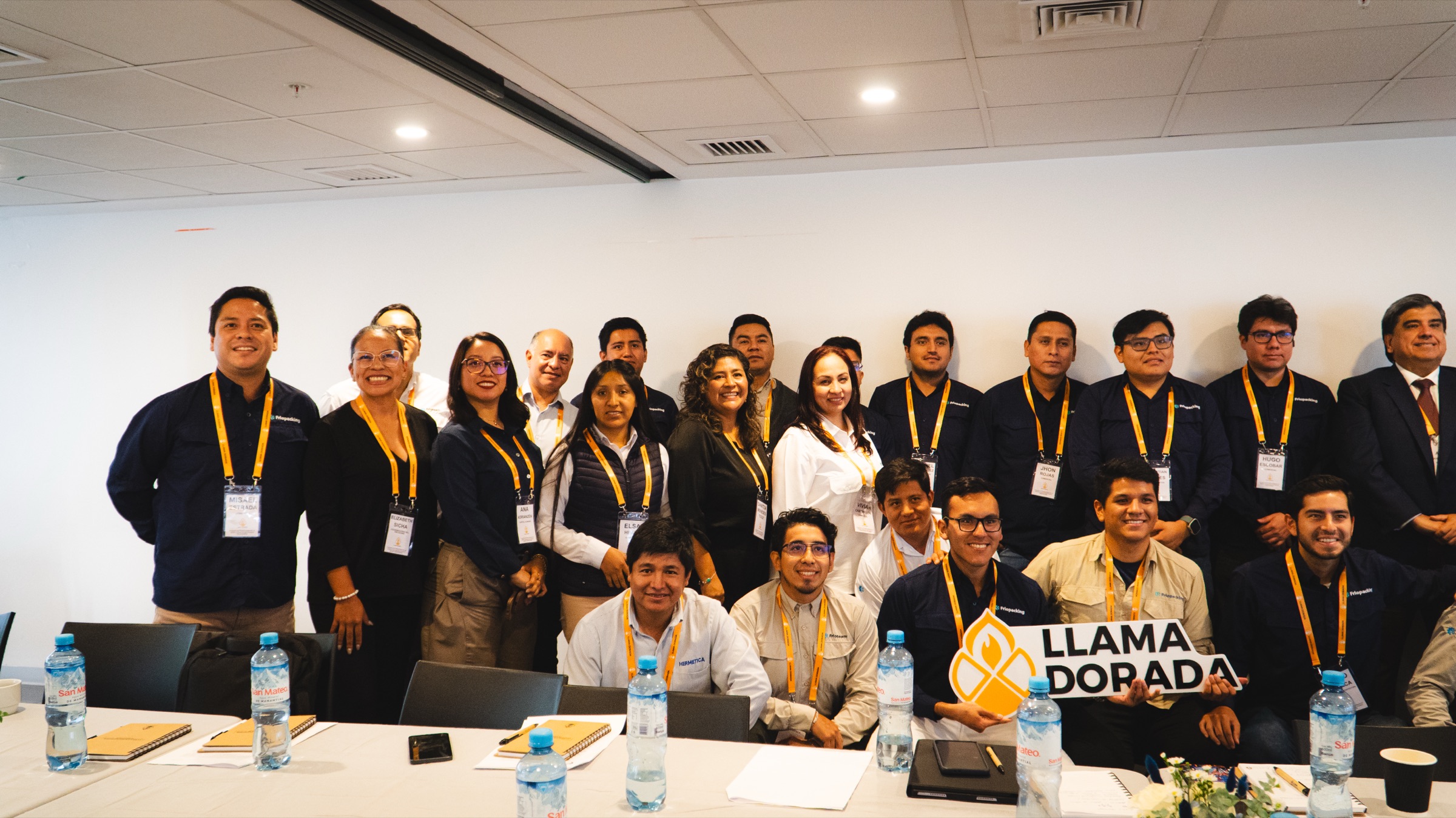 Capacitación Friopacking — Llama Dorada